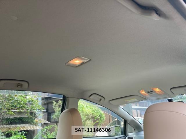 Toyota PRIUS ALPHA 2012-03 8850426-9