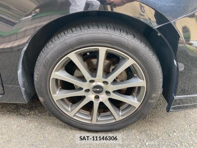 Toyota PRIUS ALPHA 2012-03 8850426-3