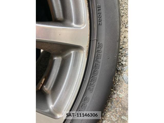 Toyota PRIUS ALPHA 2012-03 8850426-4