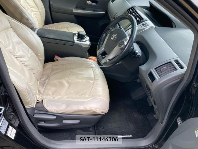 Toyota PRIUS ALPHA 2012-03 8850426-6