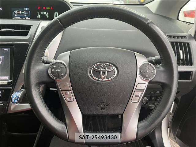 Toyota PRIUS ALPHA 2015-02 8850422-8