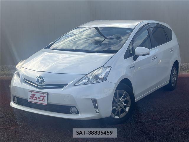 Toyota PRIUS ALPHA 2014-03 8871869-0