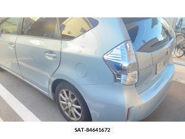 Toyota PRIUS ALPHA 2013-07 8871868-7