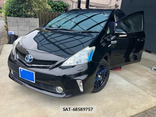 Toyota PRIUS ALPHA 2012-06 8881696-0