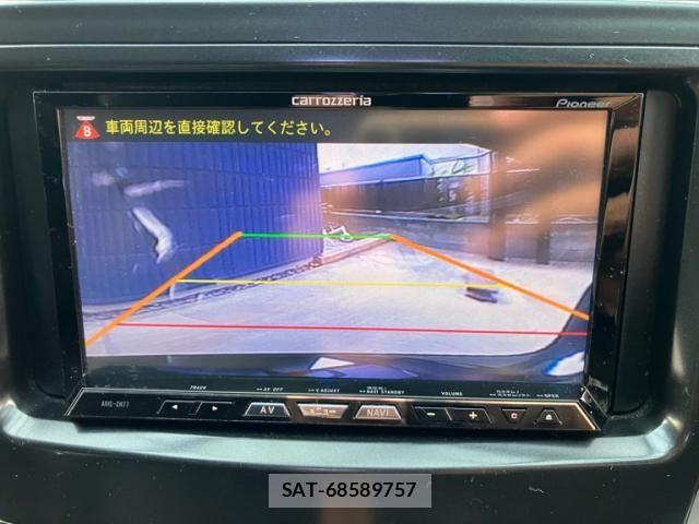 Toyota PRIUS ALPHA 2012-06 8881696-20