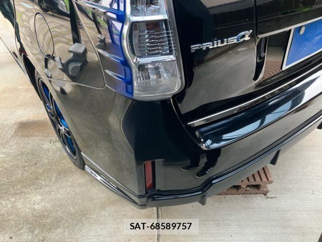Toyota PRIUS ALPHA 2012-06 8881696-3