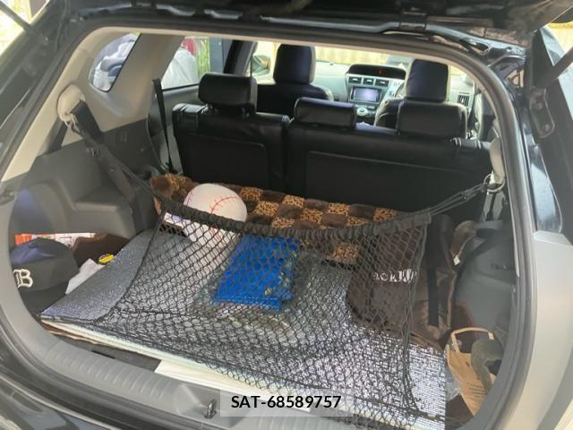 Toyota PRIUS ALPHA 2012-06 8881696-7