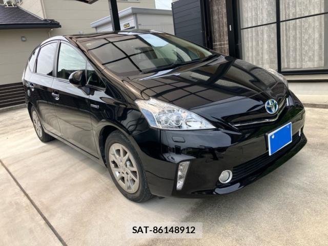 Toyota PRIUS ALPHA 2014-03 8881698-0