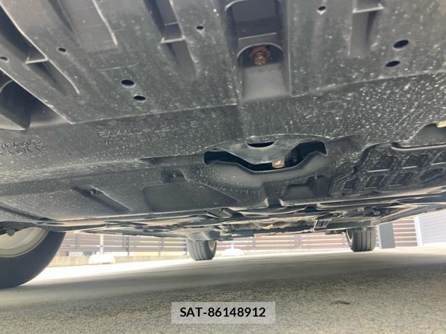 Toyota PRIUS ALPHA 2014-03 8881698-26