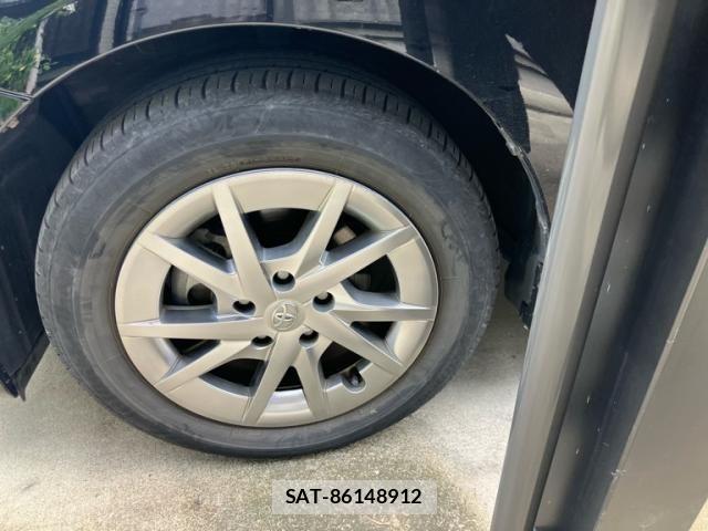 Toyota PRIUS ALPHA 2014-03 8881698-8