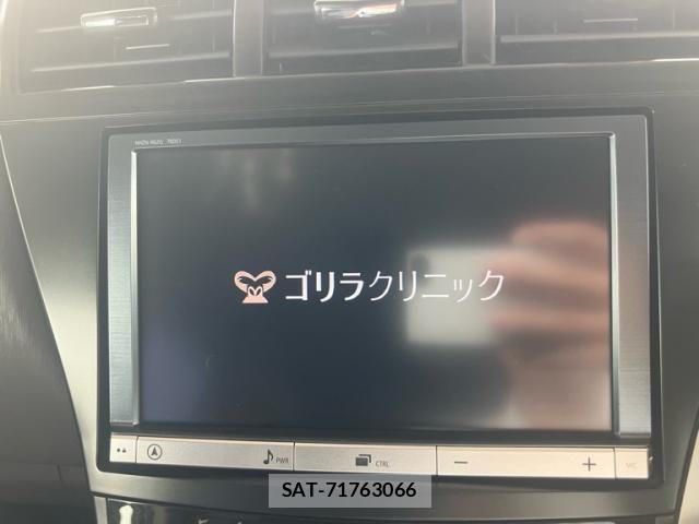 Toyota PRIUS ALPHA 2013-03 8881707-20
