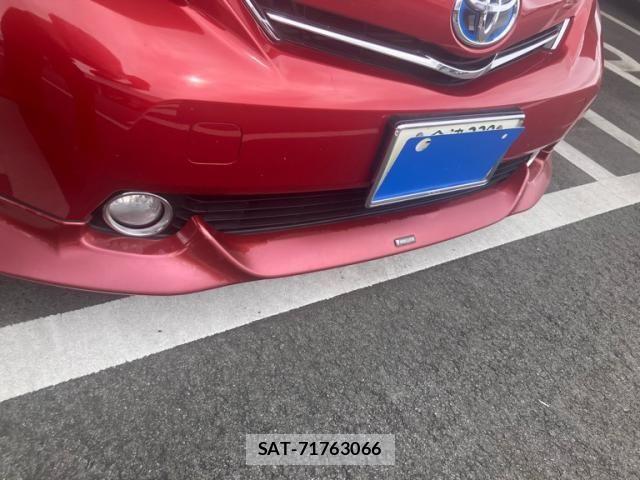 Toyota PRIUS ALPHA 2013-03 8881707-4