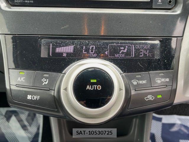 Toyota PRIUS ALPHA 2011-11 8881701-6