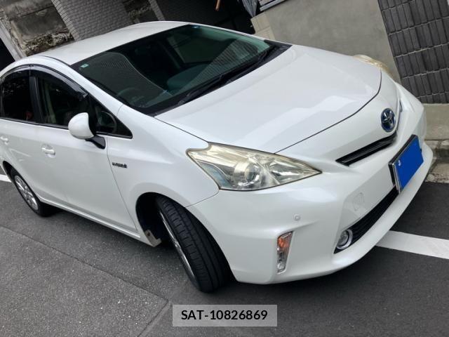 Toyota PRIUS ALPHA 2013-08 8881709-0