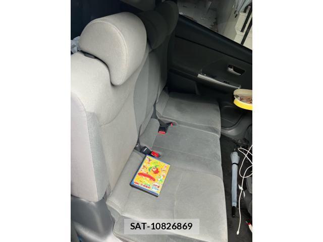 Toyota PRIUS ALPHA 2013-08 8881709-12