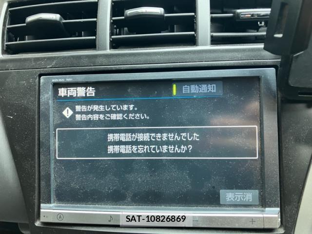 Toyota PRIUS ALPHA 2013-08 8881709-21