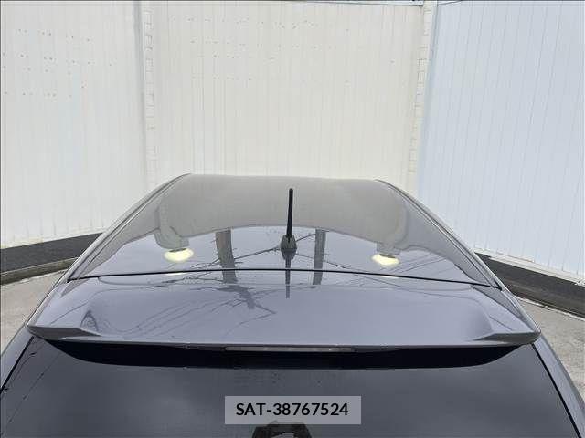 Toyota PRIUS ALPHA 2012-04 8881691-12