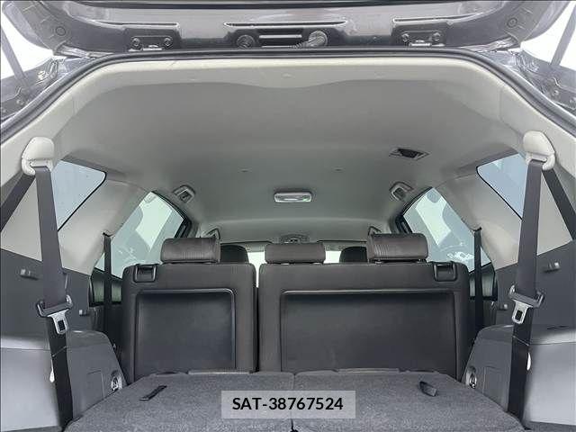 Toyota PRIUS ALPHA 2012-04 8881691-27