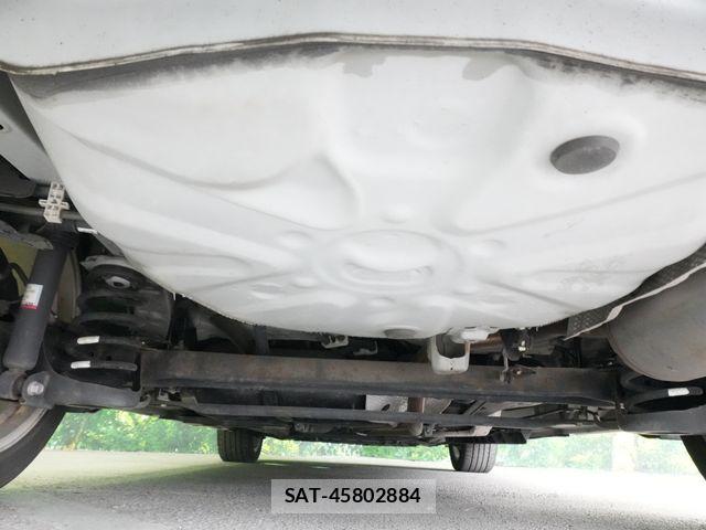 Toyota PRIUS ALPHA 2015-12 8881689-21