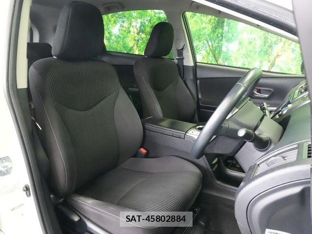 Toyota PRIUS ALPHA 2015-12 8881689-23