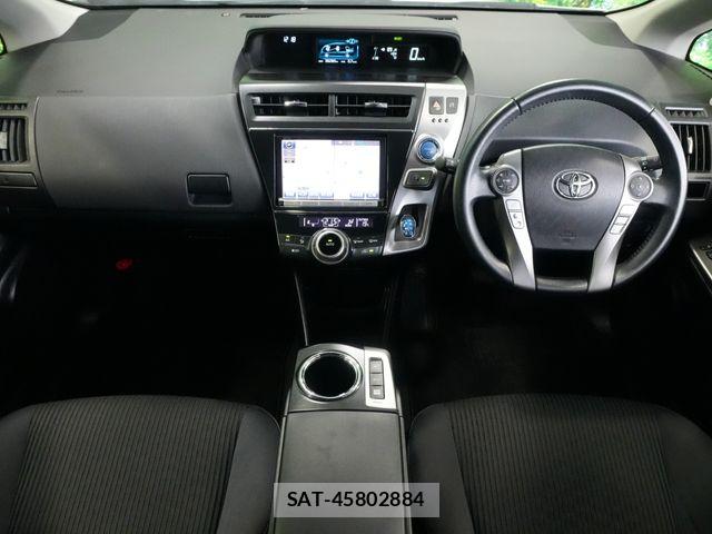 Toyota PRIUS ALPHA 2015-12 8881689-7
