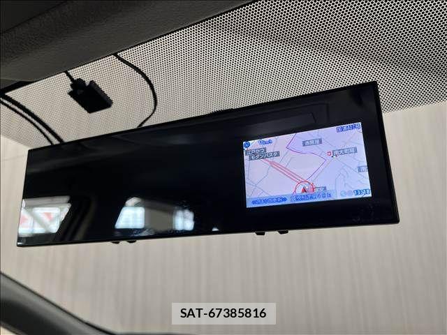Toyota PRIUS ALPHA 2016-01 8881686-28