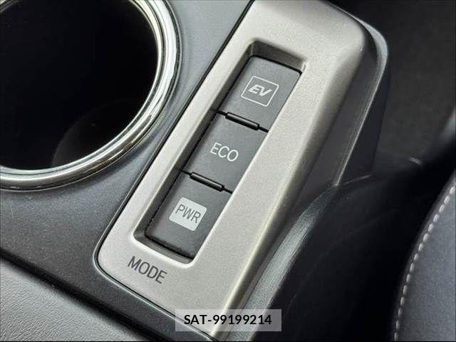 Toyota PRIUS ALPHA 2015-01 8881692-25