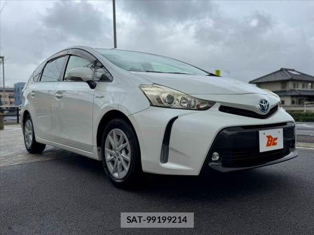 Toyota PRIUS ALPHA 2015-01 8881692-7