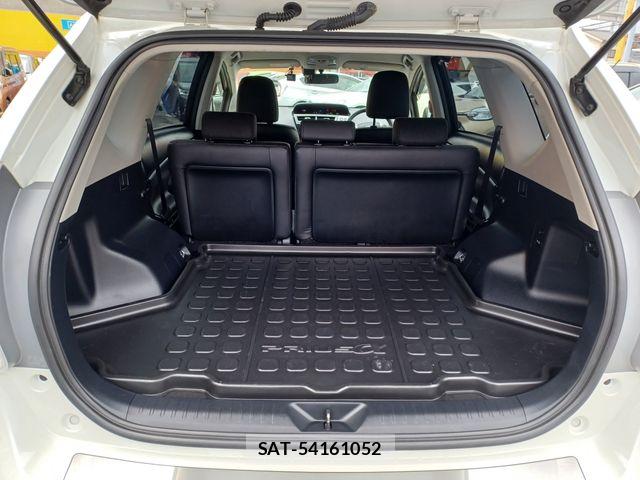 Toyota PRIUS ALPHA 2015-09 8881687-17
