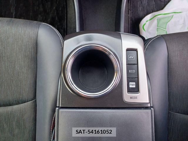 Toyota PRIUS ALPHA 2015-09 8881687-27