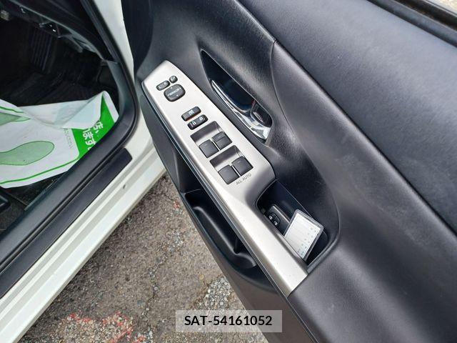 Toyota PRIUS ALPHA 2015-09 8881687-28