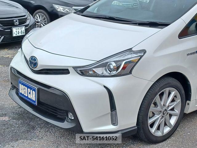 Toyota PRIUS ALPHA 2015-09 8881687-6