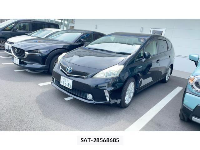Toyota PRIUS ALPHA 2011-11 8881711-0