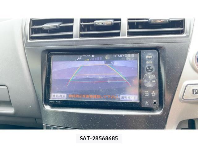 Toyota PRIUS ALPHA 2011-11 8881711-17