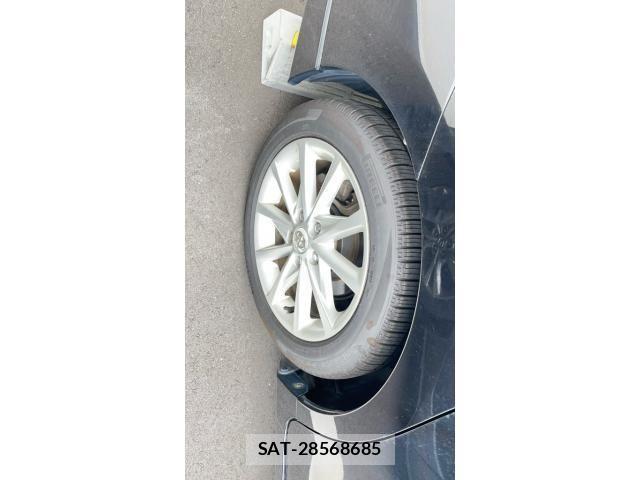 Toyota PRIUS ALPHA 2011-11 8881711-25