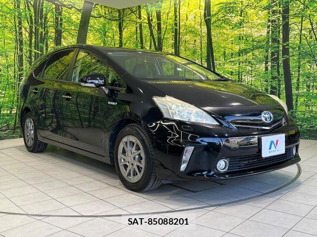 Toyota PRIUS ALPHA 2013-11 8881694-15