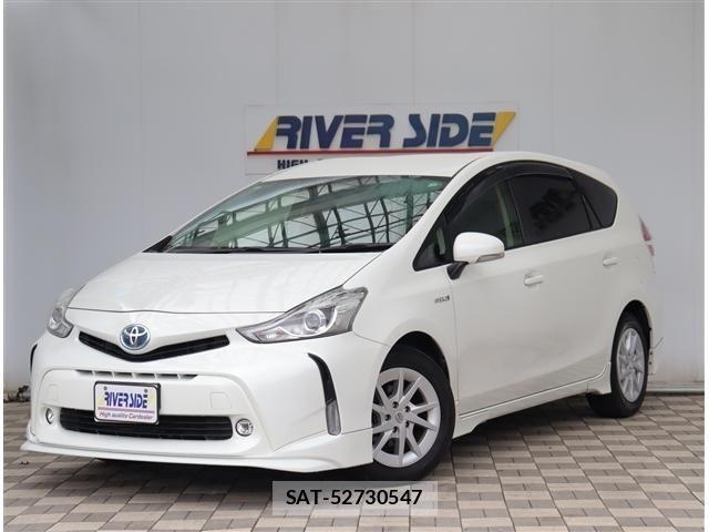 Toyota PRIUS ALPHA 2016-02 8881688-0