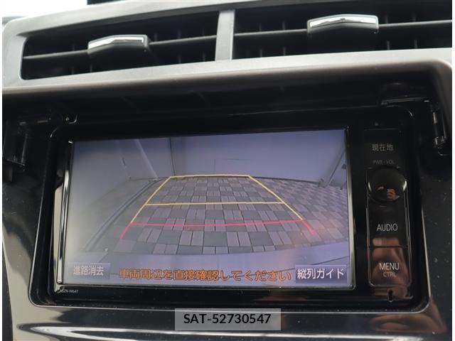 Toyota PRIUS ALPHA 2016-02 8881688-12