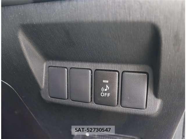 Toyota PRIUS ALPHA 2016-02 8881688-21
