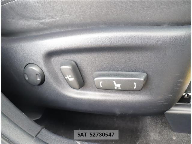 Toyota PRIUS ALPHA 2016-02 8881688-5