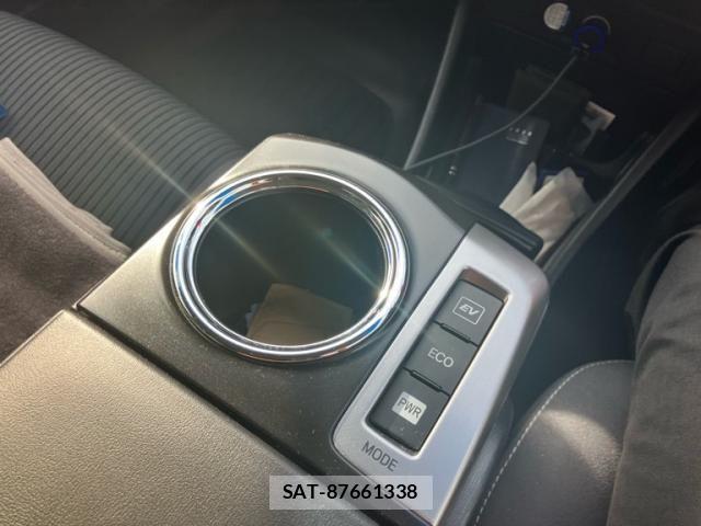 Toyota PRIUS ALPHA 2015-09 8881700-19
