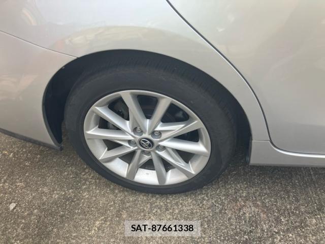 Toyota PRIUS ALPHA 2015-09 8881700-5