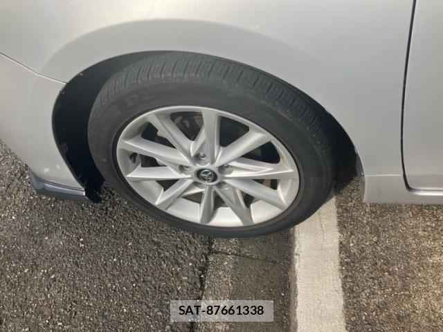 Toyota PRIUS ALPHA 2015-09 8881700-7