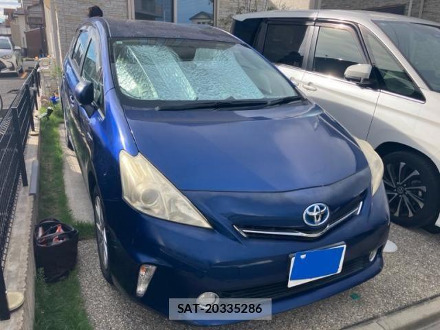 Toyota PRIUS ALPHA 2011-11 8881710-0