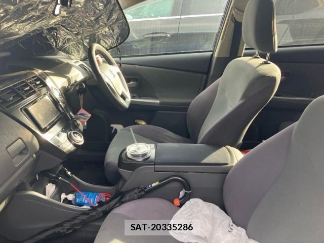 Toyota PRIUS ALPHA 2011-11 8881710-10