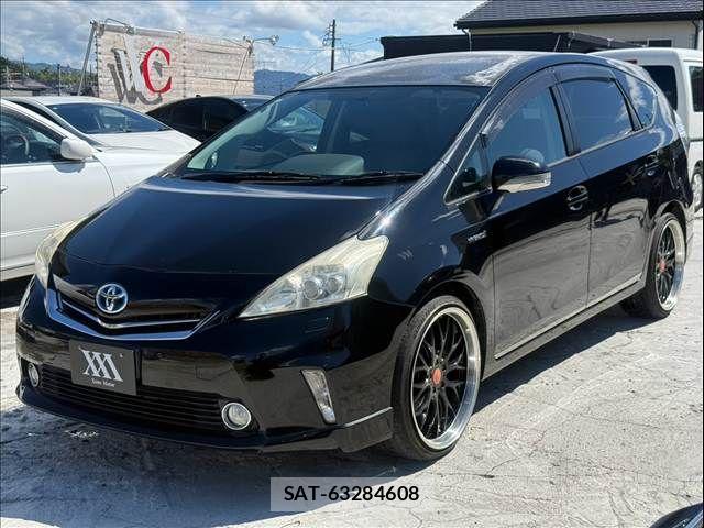 Toyota PRIUS ALPHA 2011-09 8881699-1