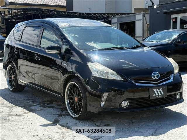Toyota PRIUS ALPHA 2011-09 8881699-2