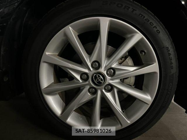 Toyota PRIUS ALPHA 2015-06 8881693-20