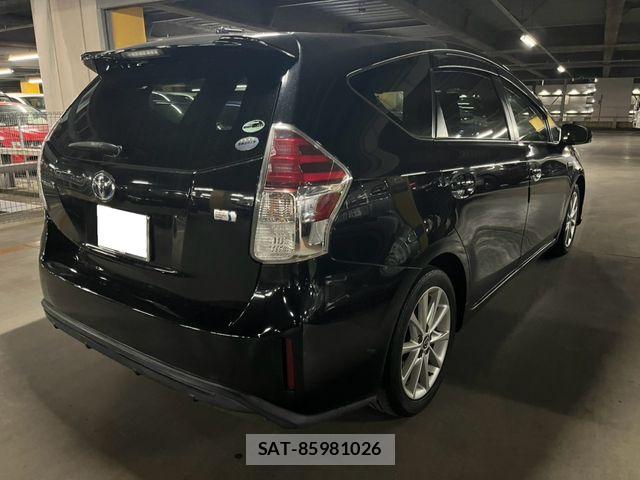 Toyota PRIUS ALPHA 2015-06 8881693-4