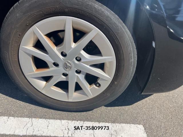 Toyota PRIUS ALPHA 2012-03 8884222-10